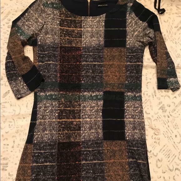 Jella Couture Dress - Picture 1 of 4